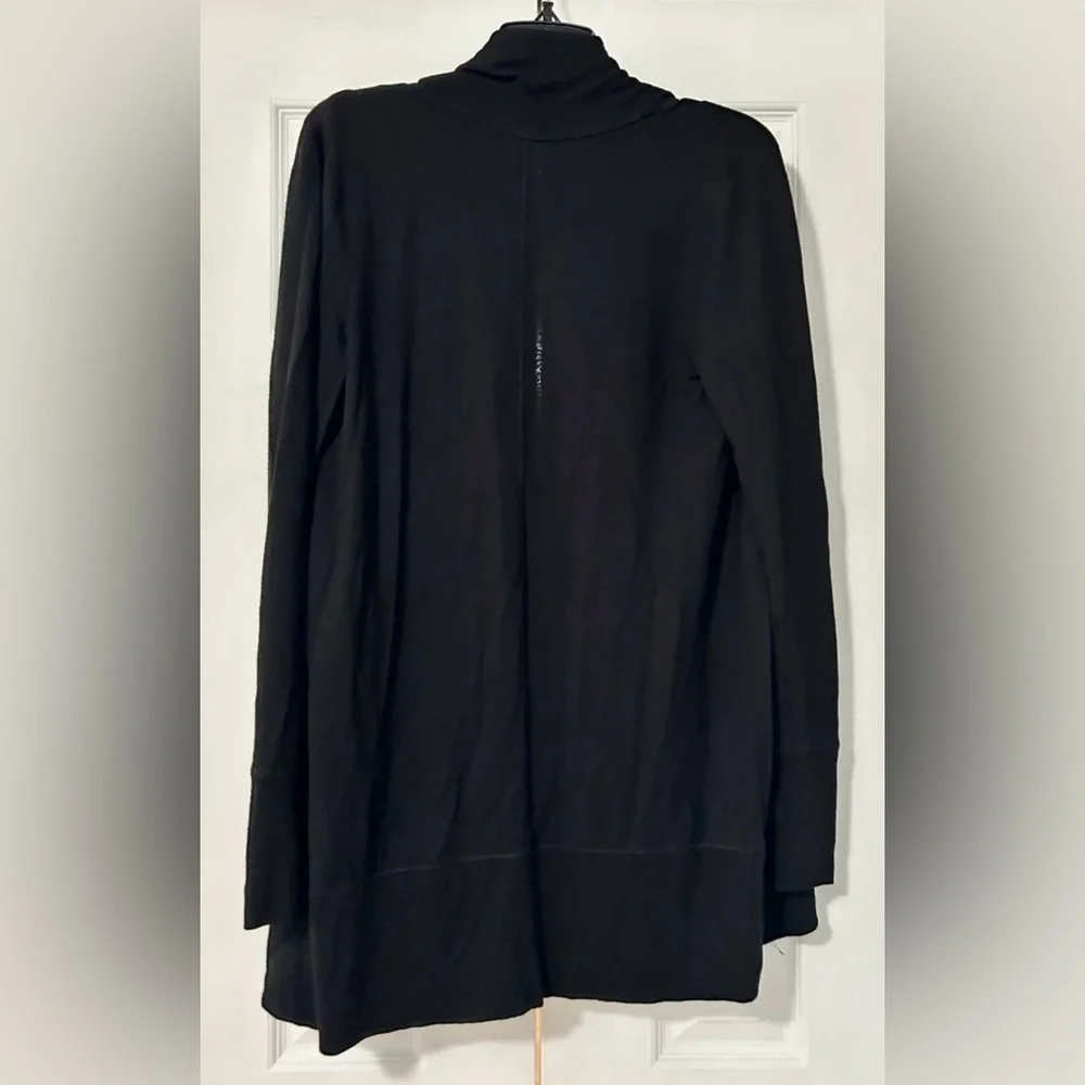 Cardigan sweater jacket 90 degree woman size small